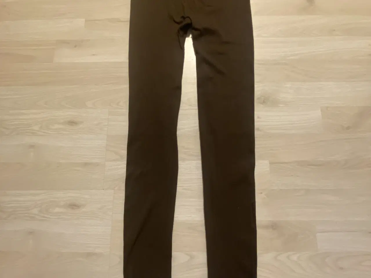 Billede 2 - Leggings fra Mamalicious str. S/M