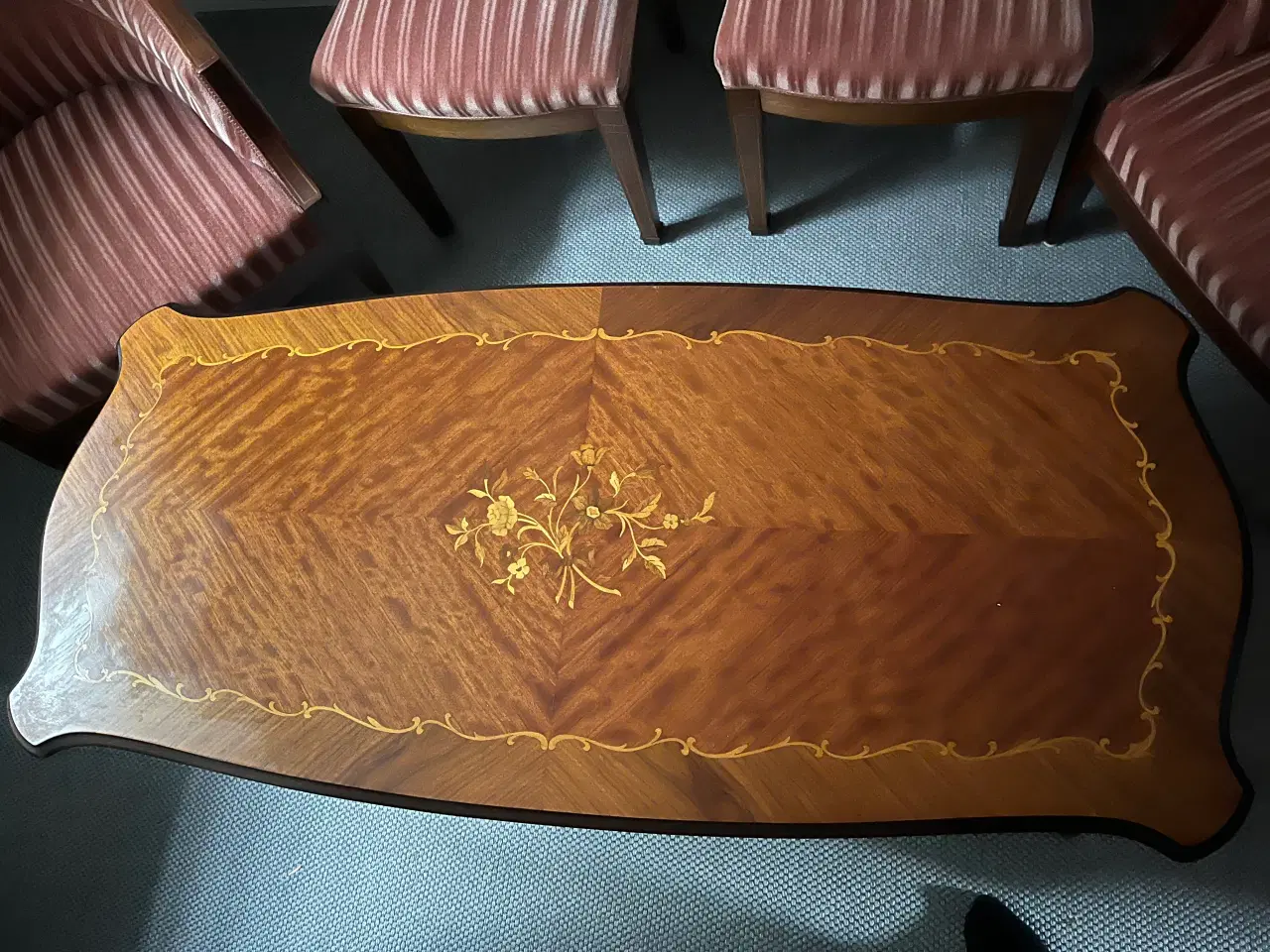 Billede 3 - Lille fin Antik dagligstue