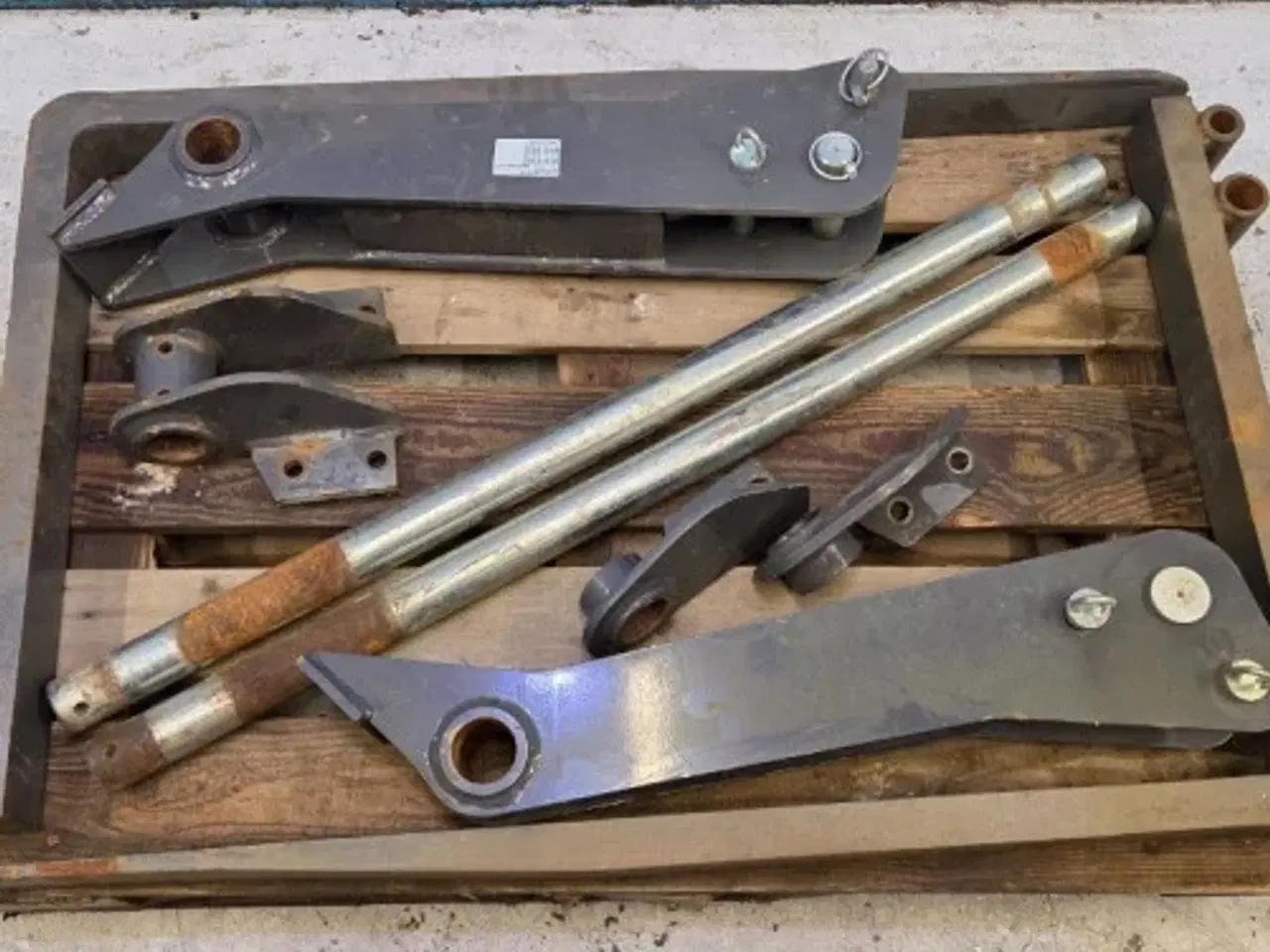 Billede 2 - New Holland B115C Pallegafler Kit 87310367