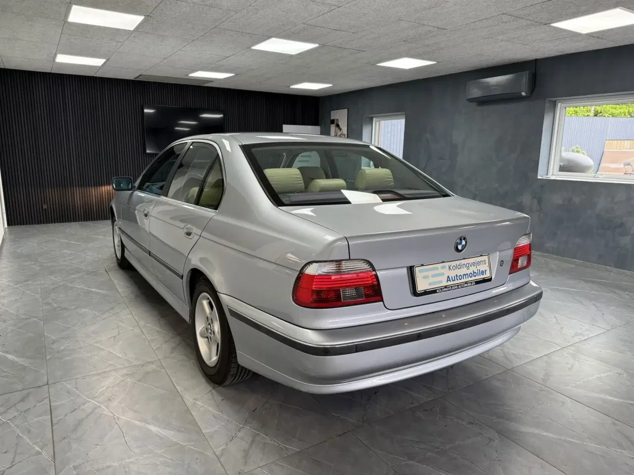 Billede 3 - BMW 523i 2,5 170HK Aut.