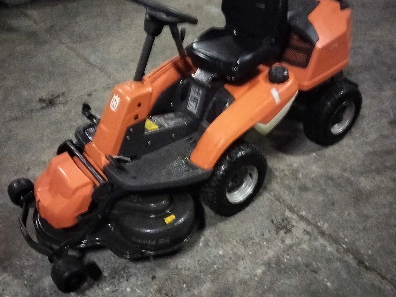 Billede 2 - Husqvarna R 213 C