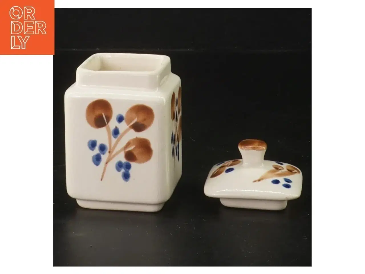 Billede 2 - Keramikkrukke med låg (str. 10 cm)