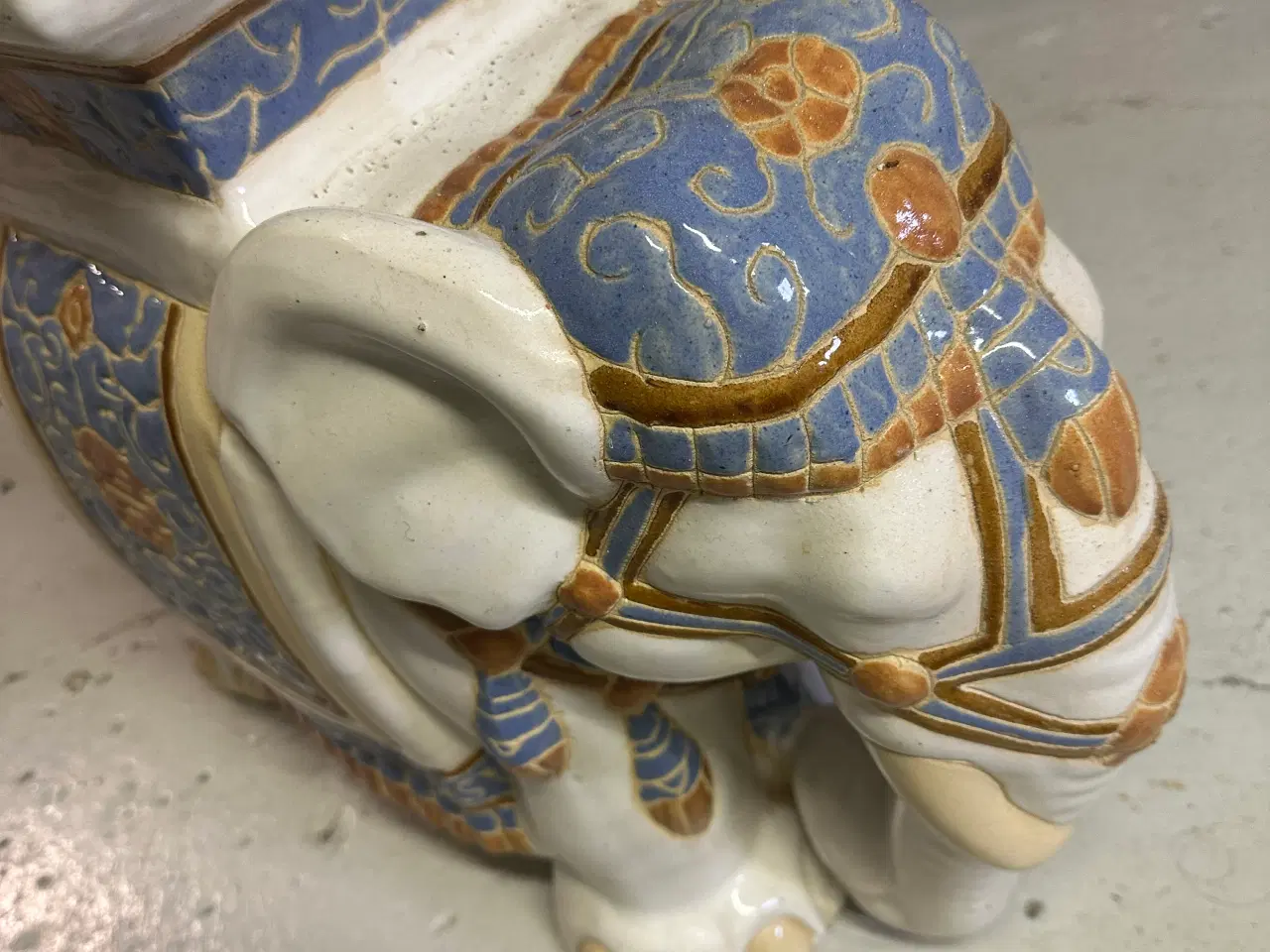 Billede 2 - Elefant potteholder af porcelæn 