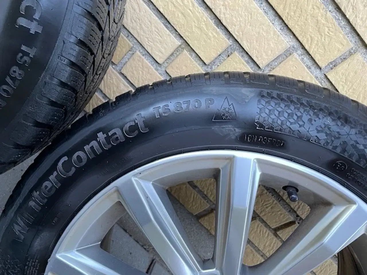 Billede 8 - Originale London fælge med vinterdæk 17"