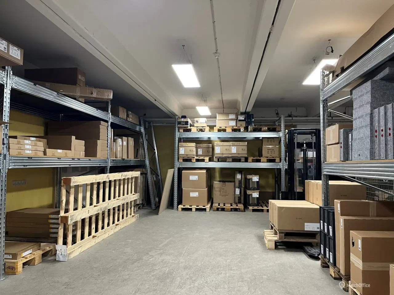 Billede 8 - Sjældent udbudt kombination af lager & kontor