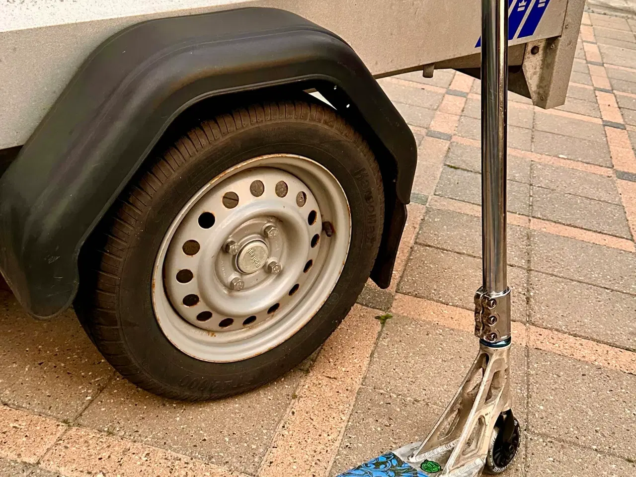 Billede 2 - Trick Løbehjul/Scoot