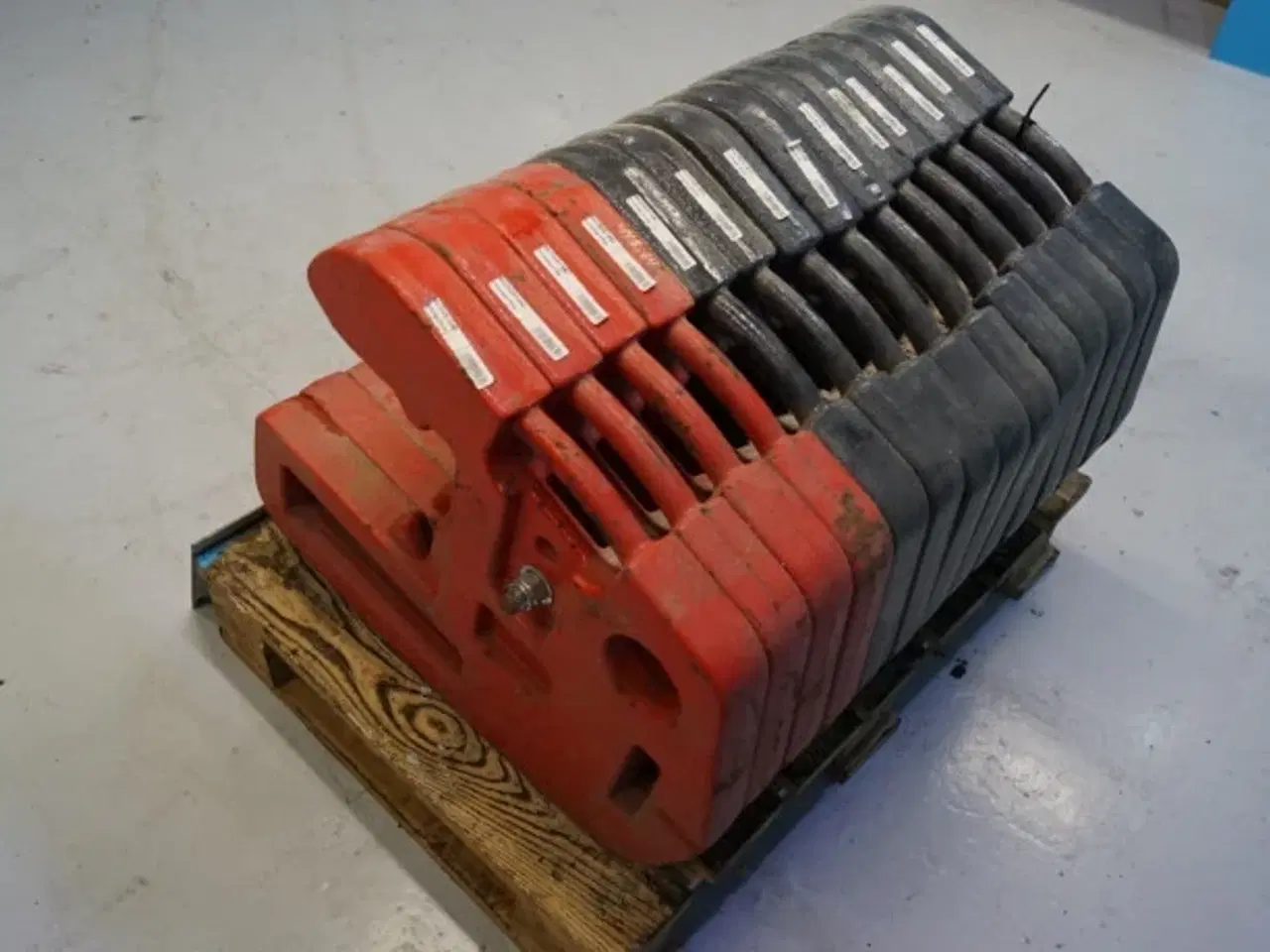 Billede 16 - McCormick Frontvægt MC702814A2