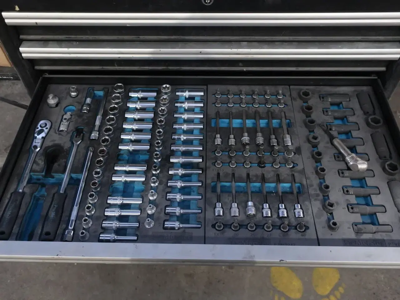 Billede 5 - Værktøjsvogn PROMEISTER med indhold