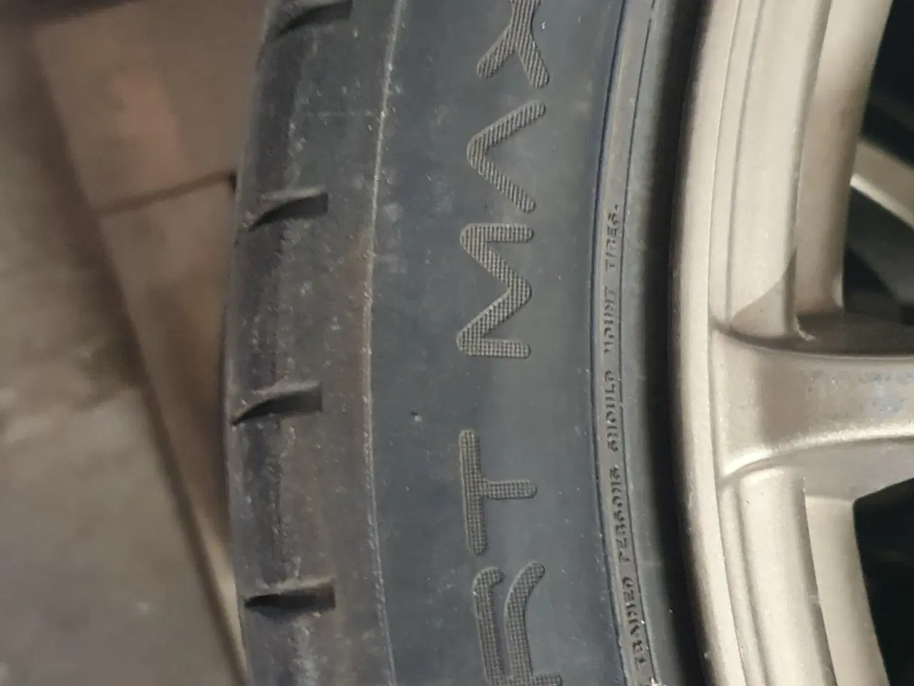 Billede 4 - 17 tommer "Guldfælge"