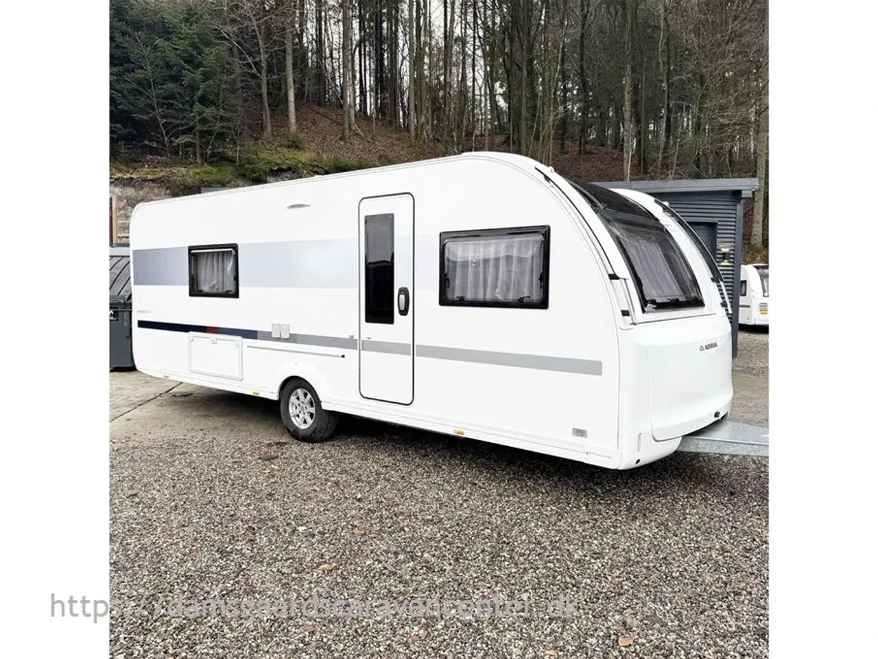 Billede 2 - 2021 - Adria Adora 613 UT   Queensbed-Gulvtemp.-Endebad--Telt