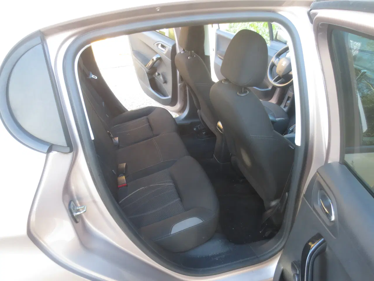 Billede 13 - Flot Peugeot 208 1.4 HDi År 12.
