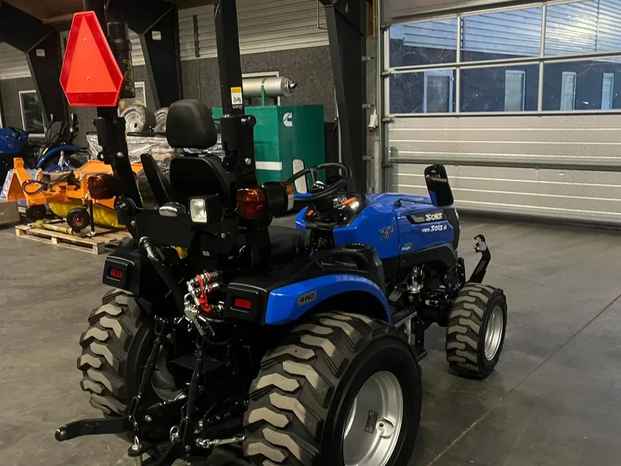 Billede 6 - Solis H26 HST Industrihjul og Frontlift