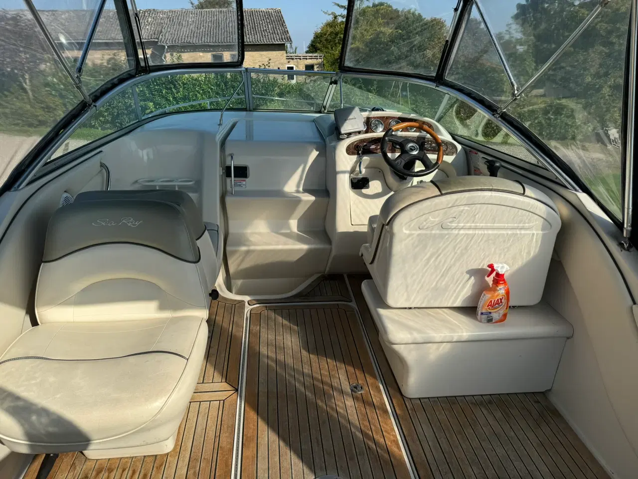 Billede 10 - Motorbåd Sea Ray 245 Weekend