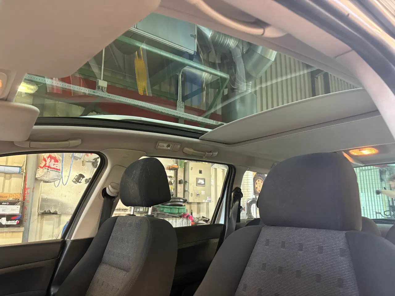 Billede 15 - Peugeot 307 2,0 St.Car Glastag benzin