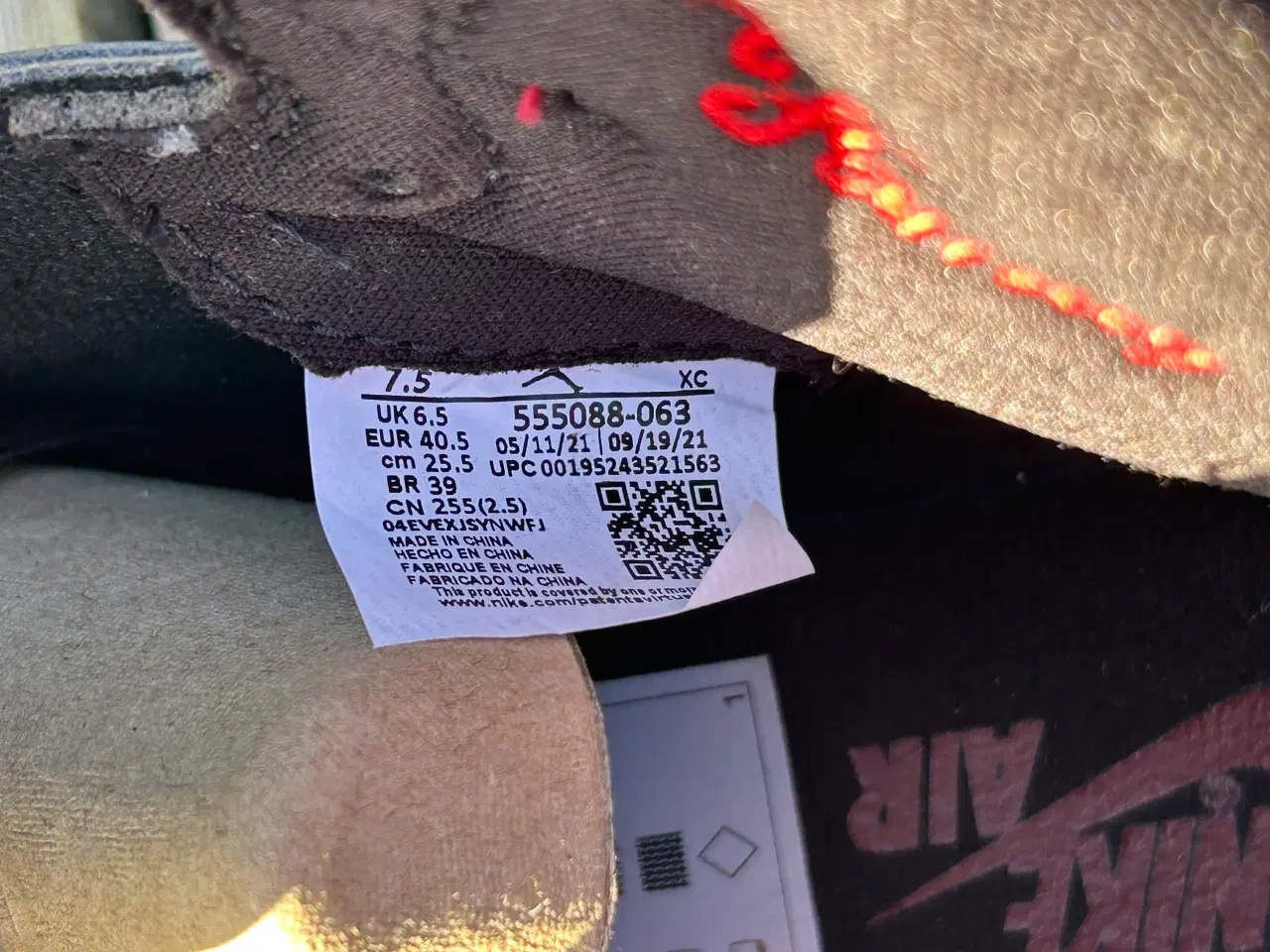 Billede 6 - Jordan 1 High “Patent Bred” i str. 40.5