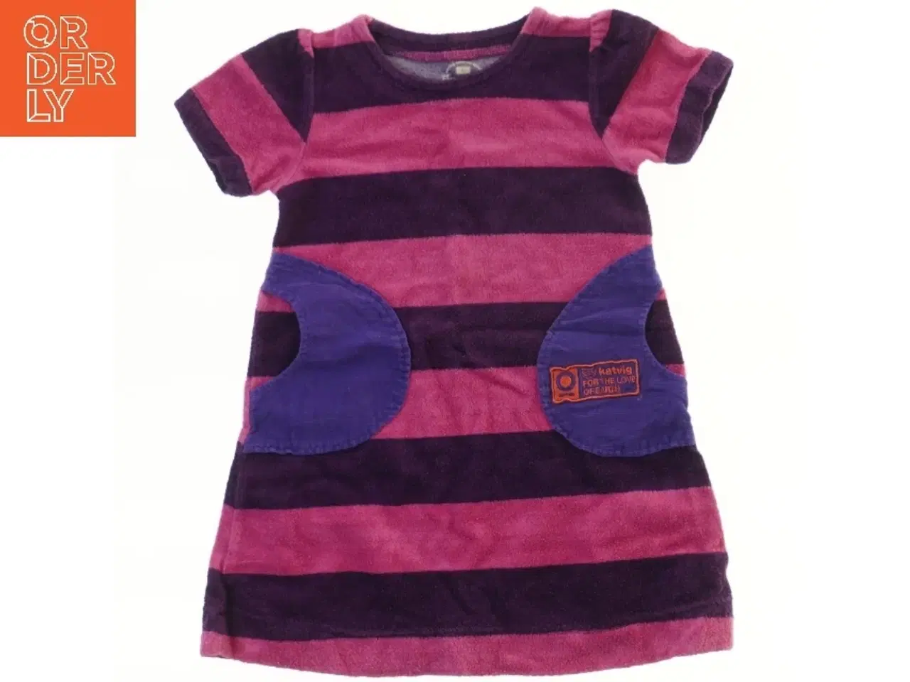Billede 1 - Børnekjole med striber fra Katvig (str. 92)