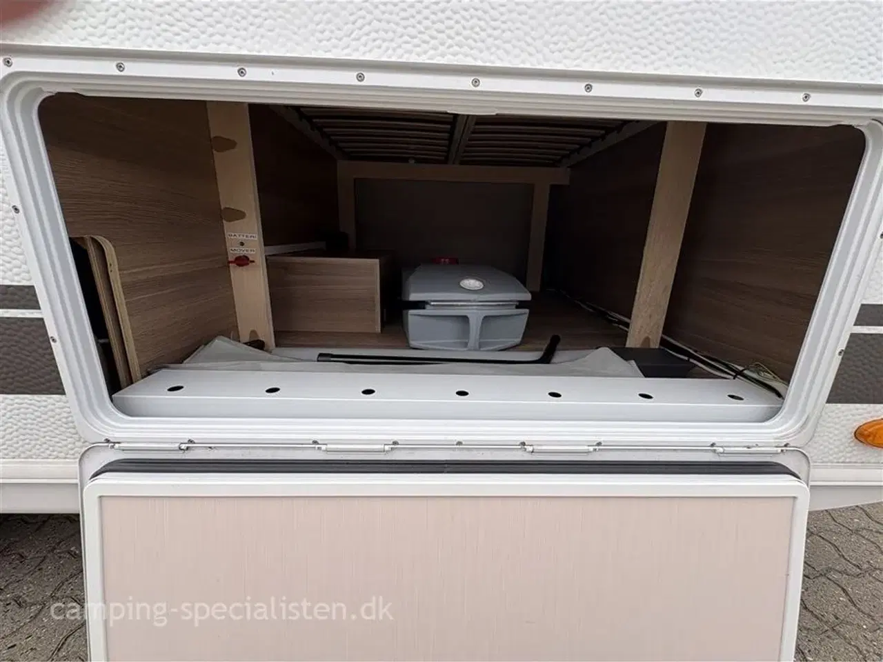 Billede 13 - 2021 - Dethleffs C joy 410 QL   Dethleffs C&amp;amp;amp;amp;apos;Joy 410 QL 2021 - Se den nu hos Camping-Specialisten.dk