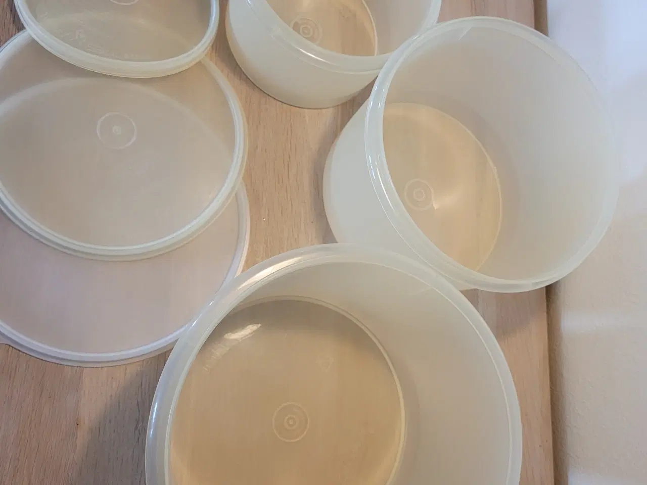 Billede 2 - Tupperware store Reto bøtte sæt 3 stk.