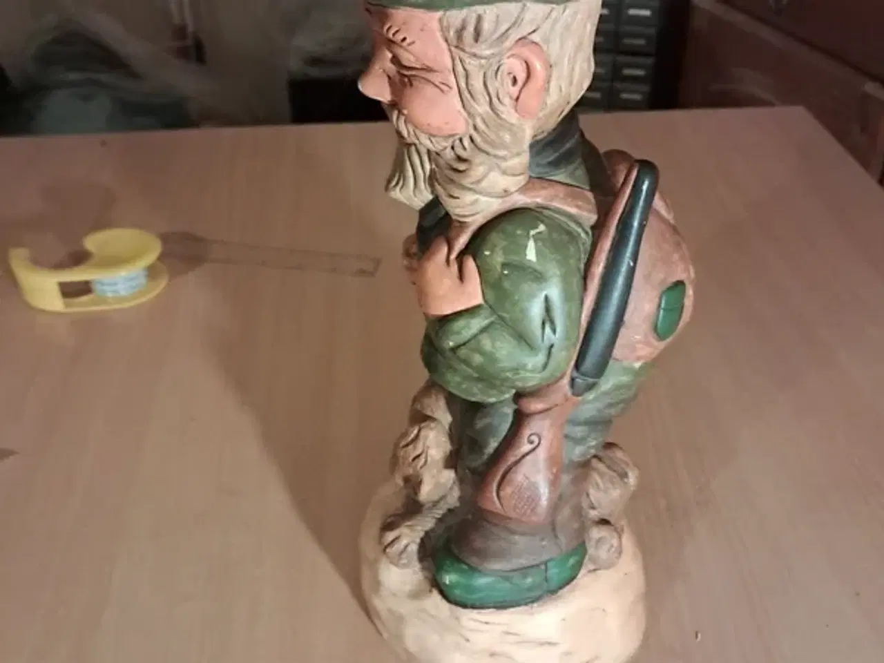 Billede 2 - Jæger med hund