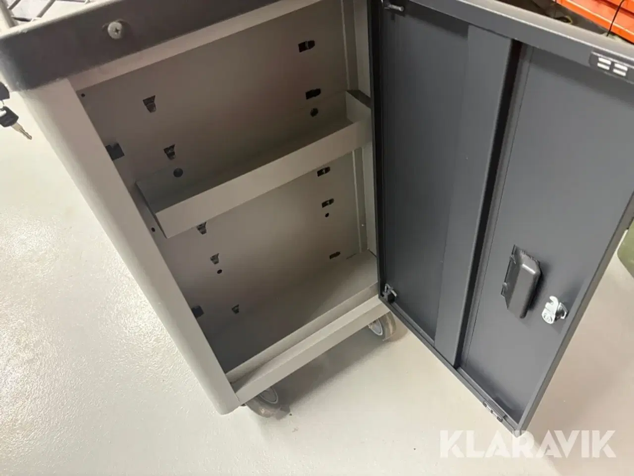 Billede 12 - Værkstedsvogn med indhold HanSe Tool