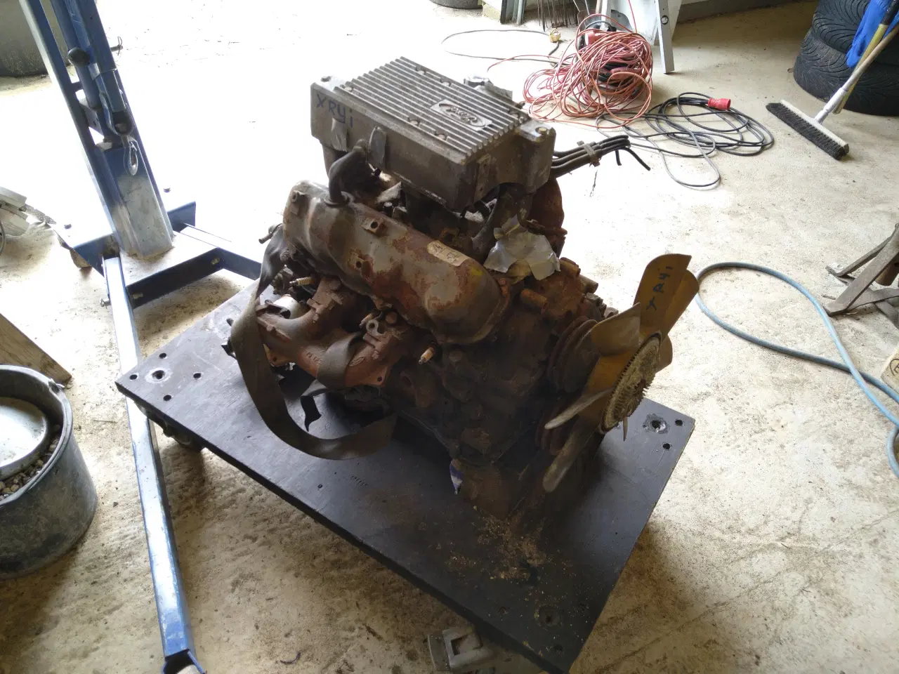 Billede 1 - Ford 2.8 V6 Motor