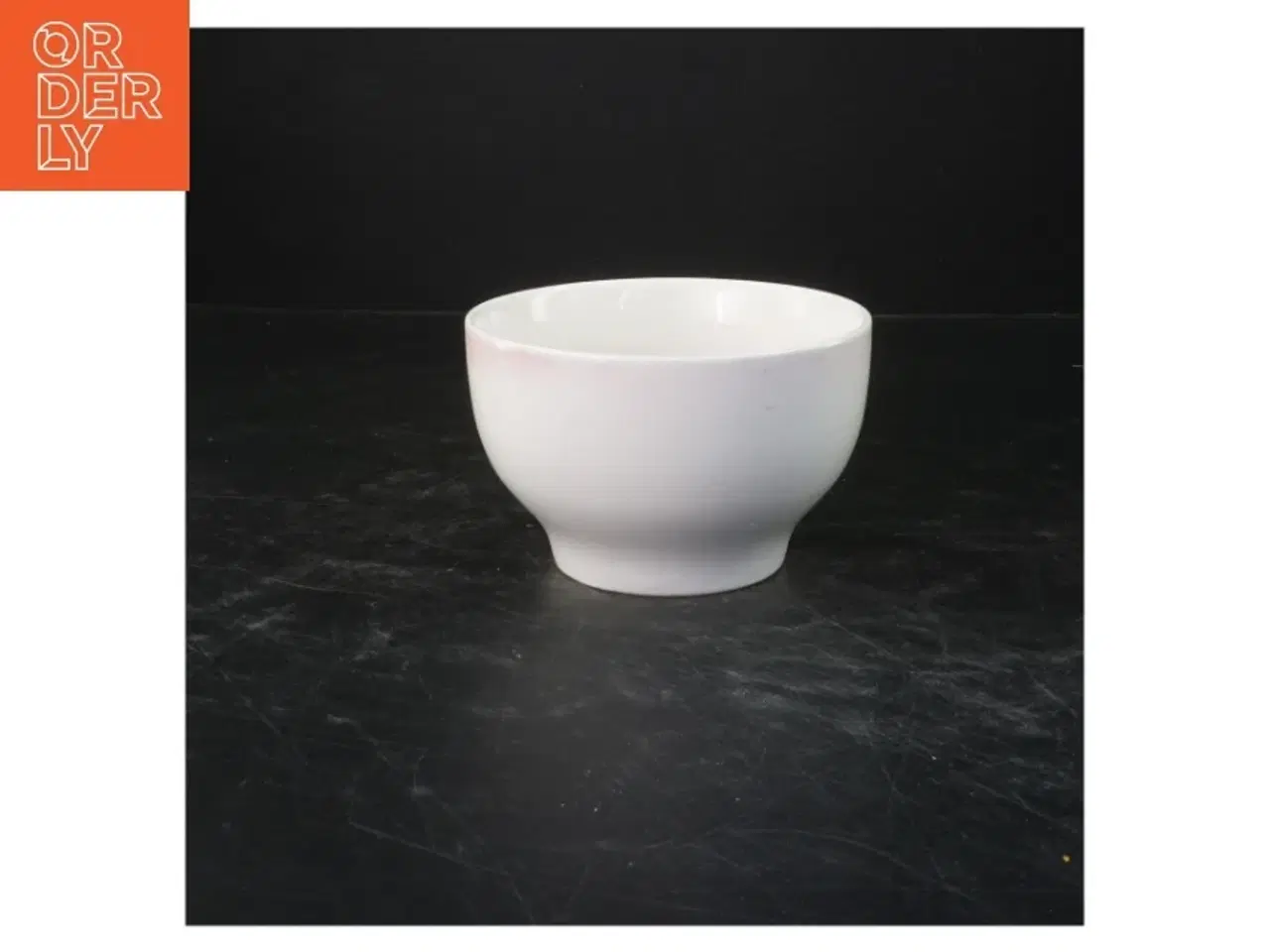 Billede 2 - Hvid keramisk skål (str. 9x13,5 cm)