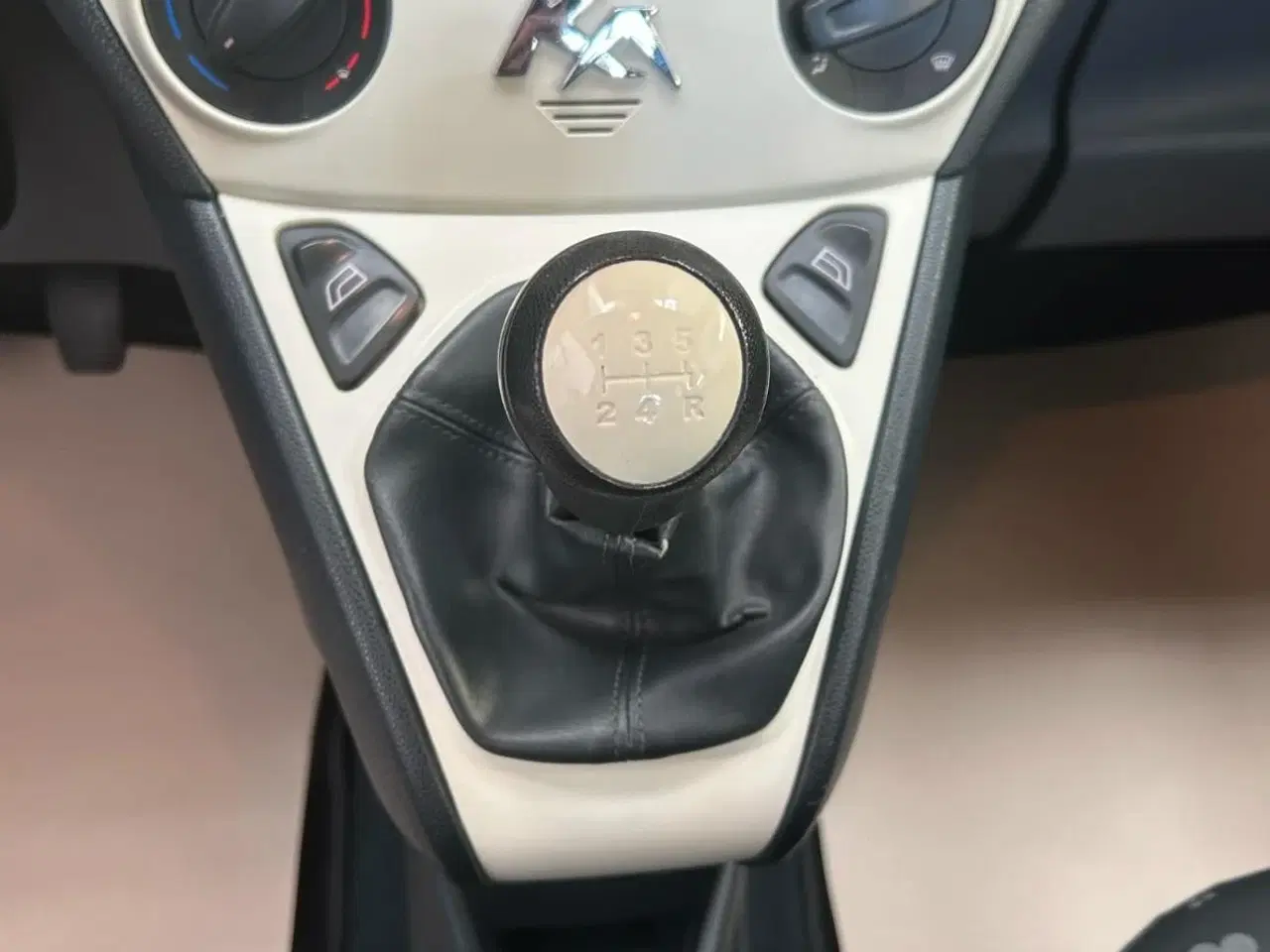 Billede 14 - Ford Ka 1,2 Trend+