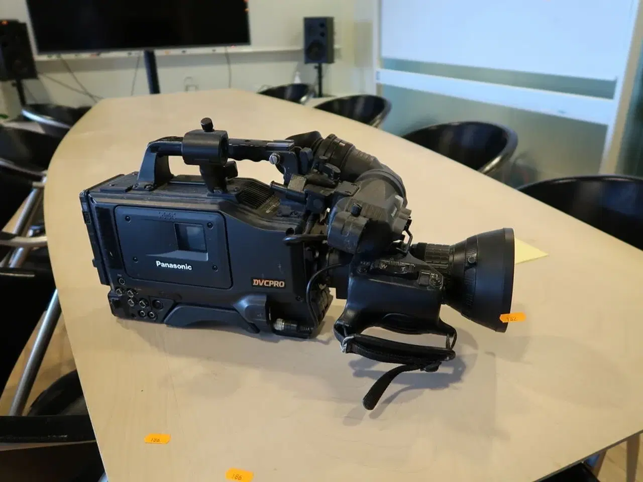 Billede 1 - Videokamera PANASONIC AJ-D410AE