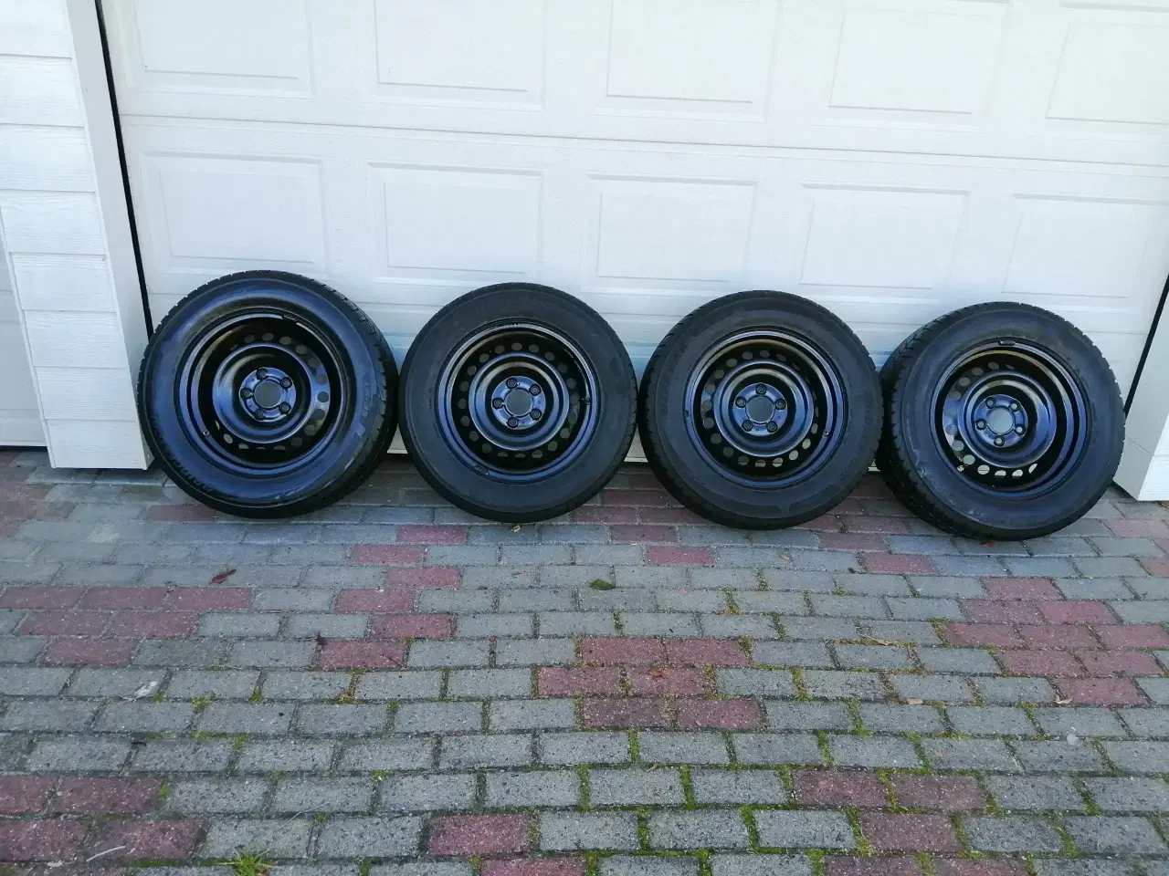 Billede 11 - Qashqai, Tpms, vinterdæk + nye hjulkapsler