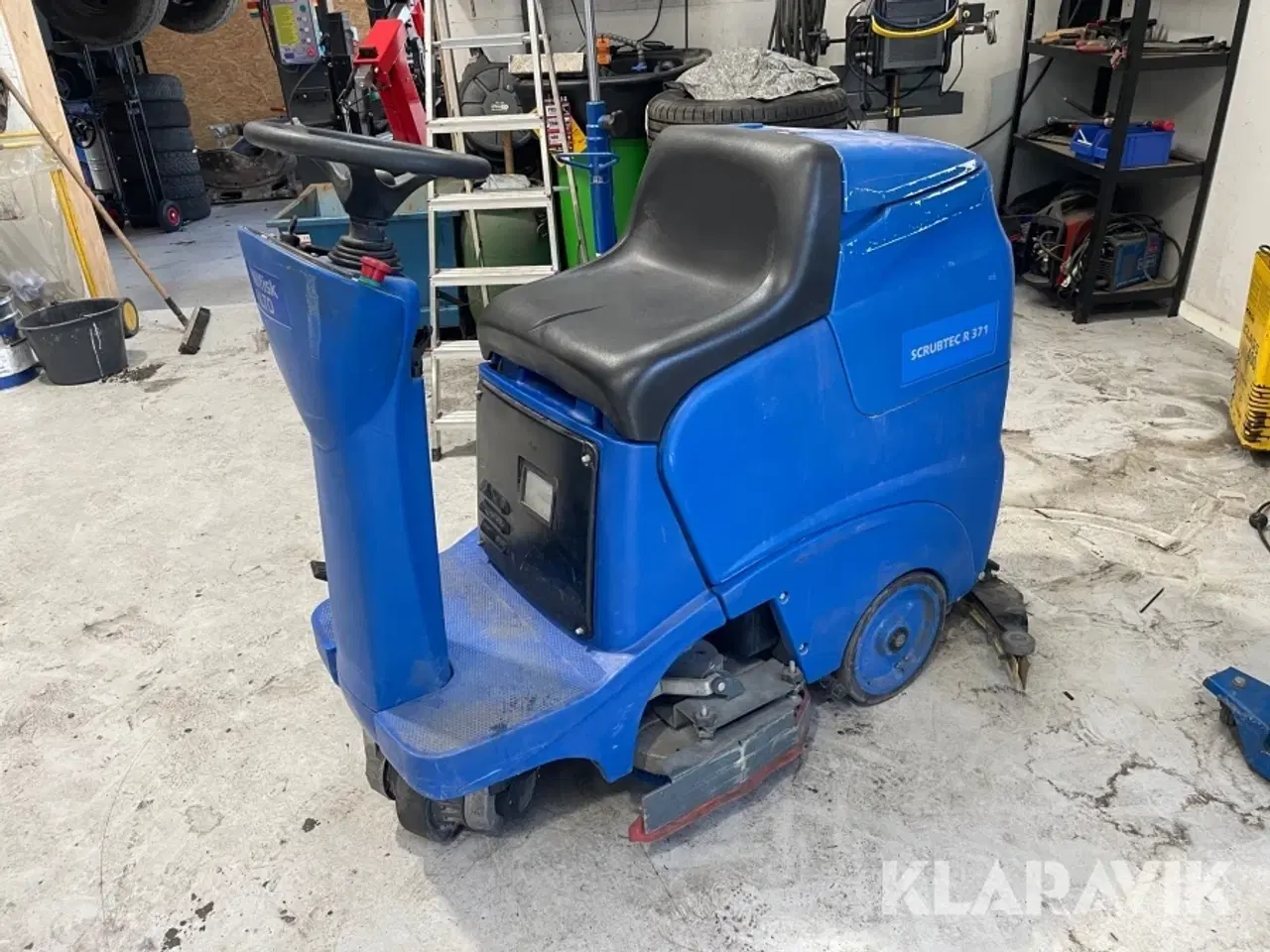 Billede 1 - Gulvvasker Nilfisk Alto scrubtec R371