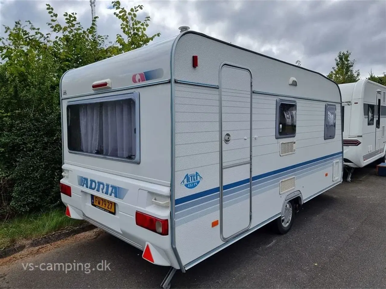 Billede 2 - 2006 - Adria Altea 432 PX   ATTRAKTIV CAMPINGVOGN SOM MÅ TRÆKKES AF DE FLESTE BILER.