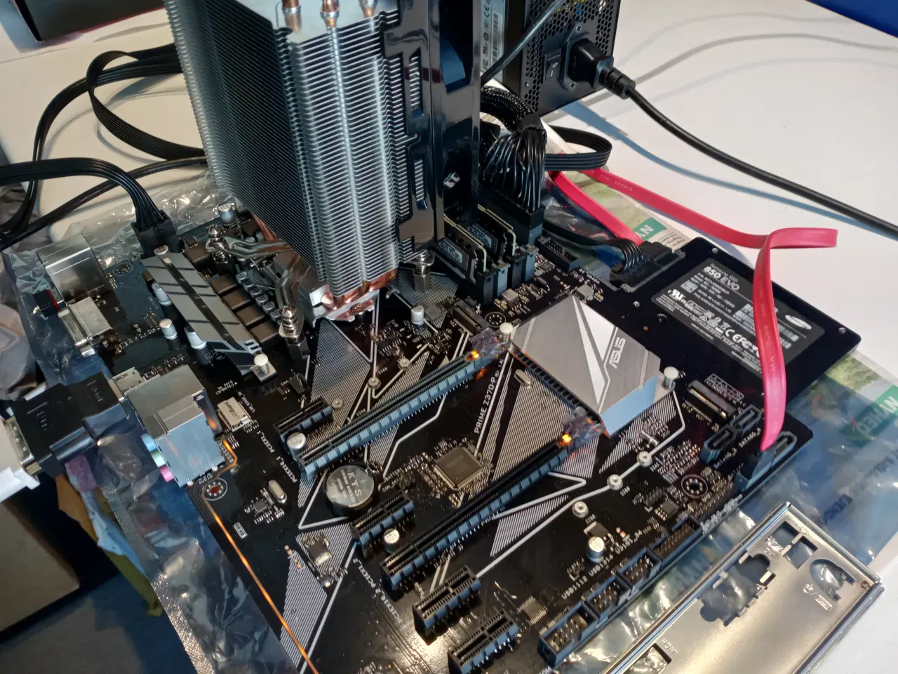 Billede 1 - Komplet i7 3.7ghz 16gb ram 500gb ssd m/win 10