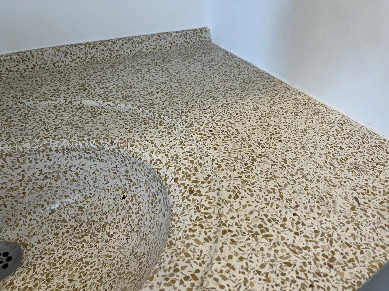 Billede 4 - Vask med bordplade i terazzo bredde 110 cm 