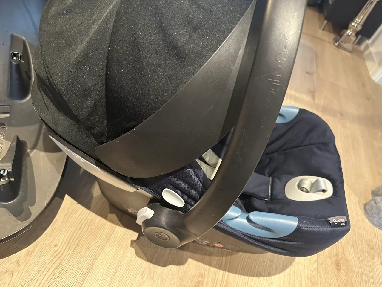 Billede 3 - Cybex Gold autostol + Base M (Isofix)