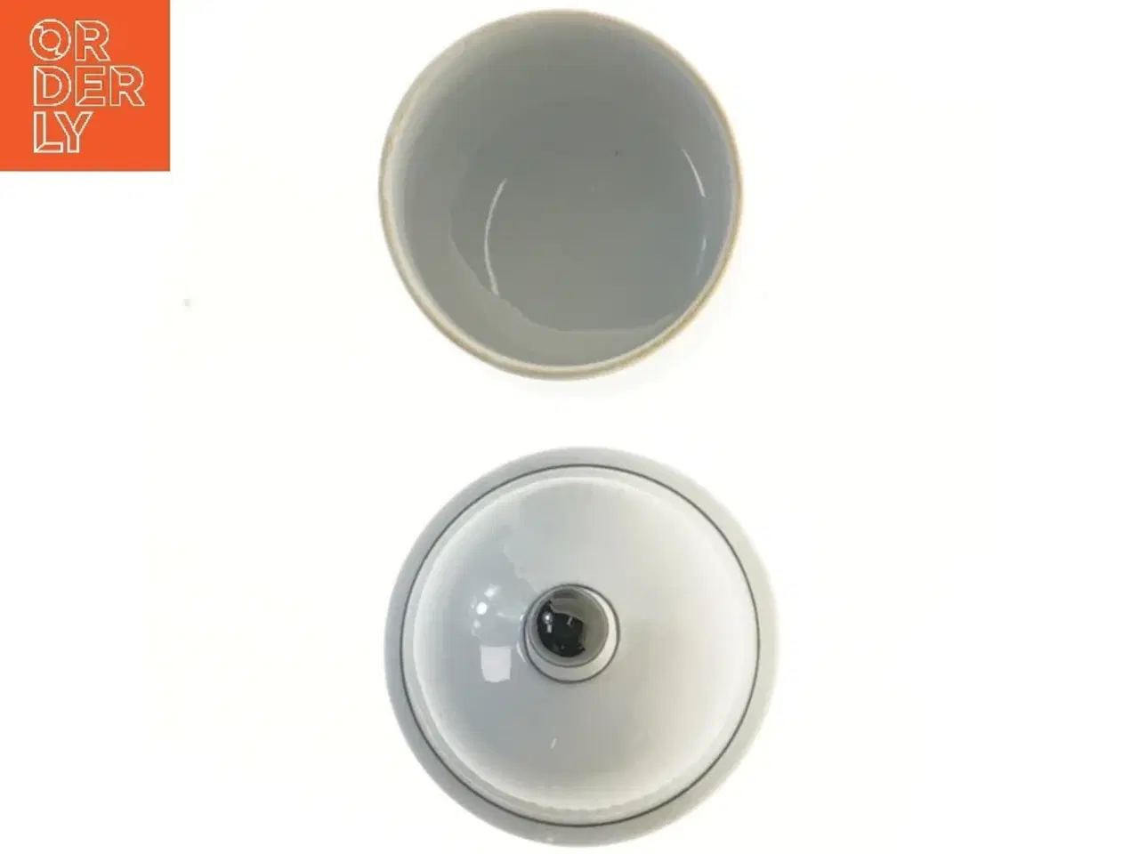 Billede 2 - Hvid kanelkrukke med låg fra Kahla (str. Ø 7x11,5 cm)