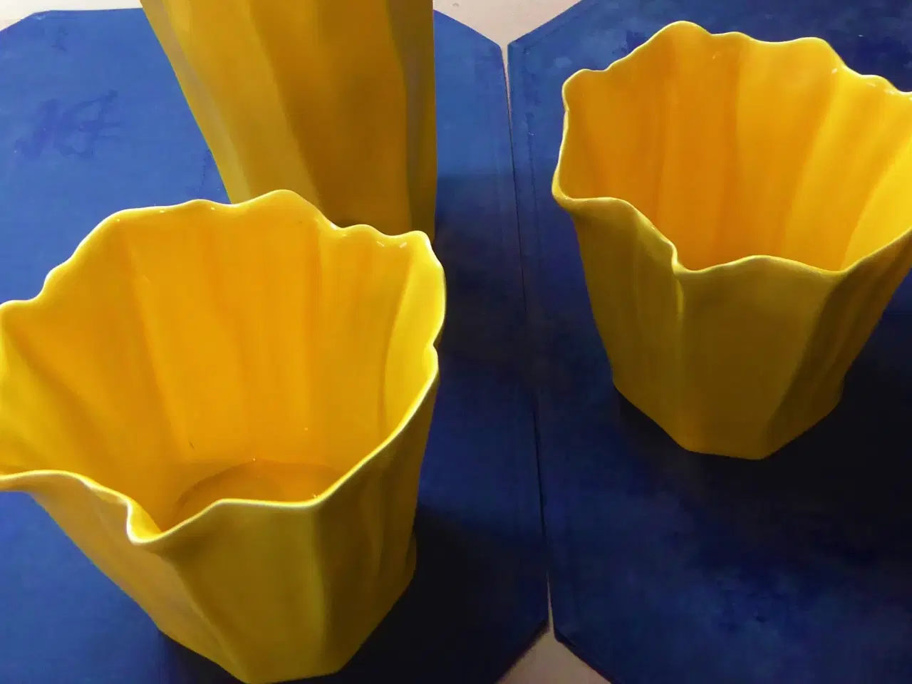 Billede 4 - 2 stk. Flotte Ole Kortzau Natura vaser