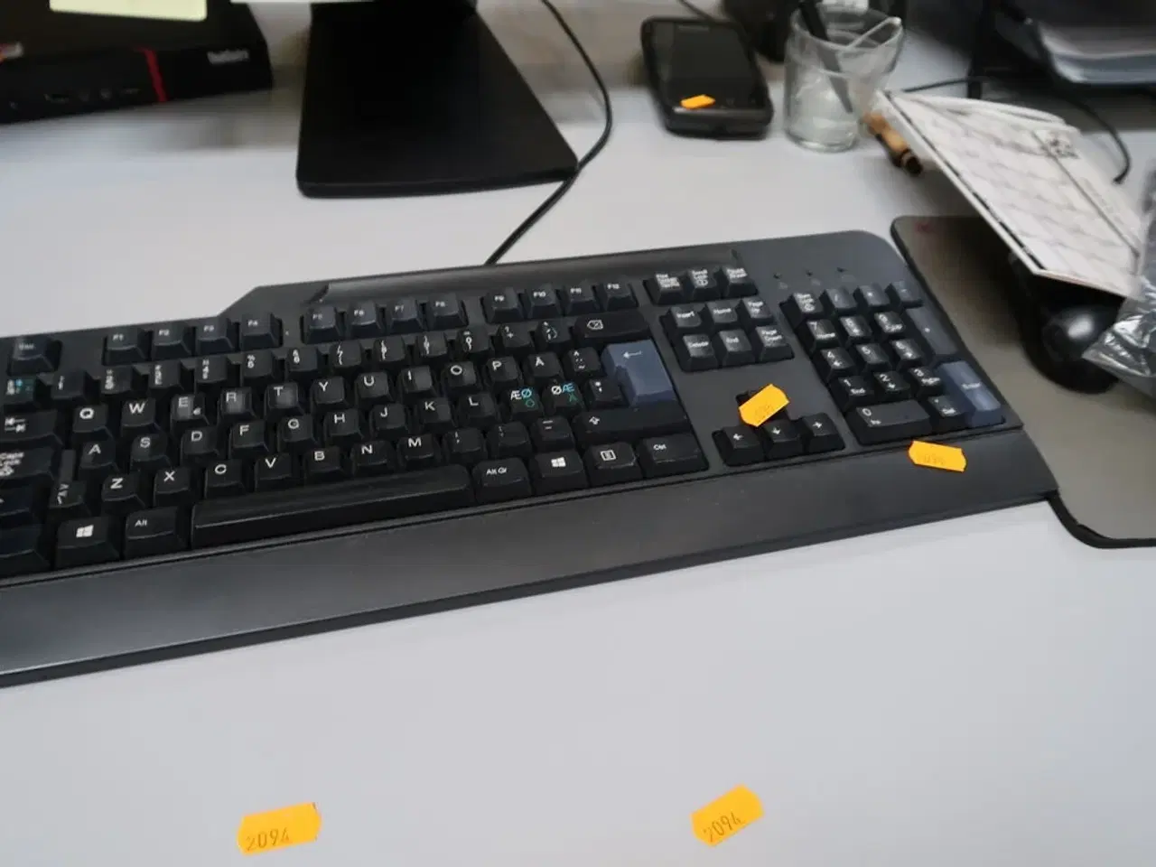Billede 2 - Computerskærm HP, tastatur, håndscanner, computer LENOVO