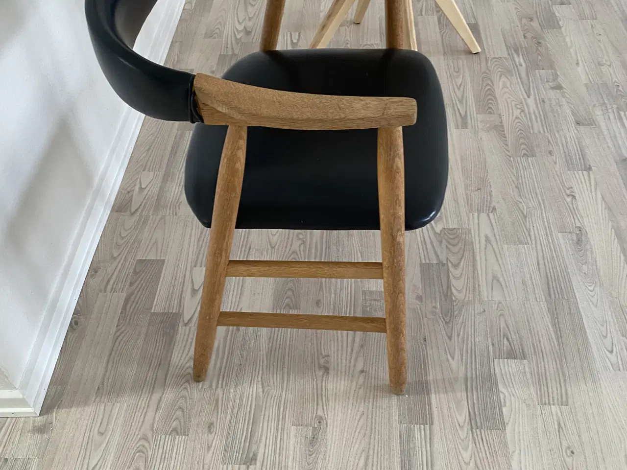 Billede 2 - Hyggelig stol 