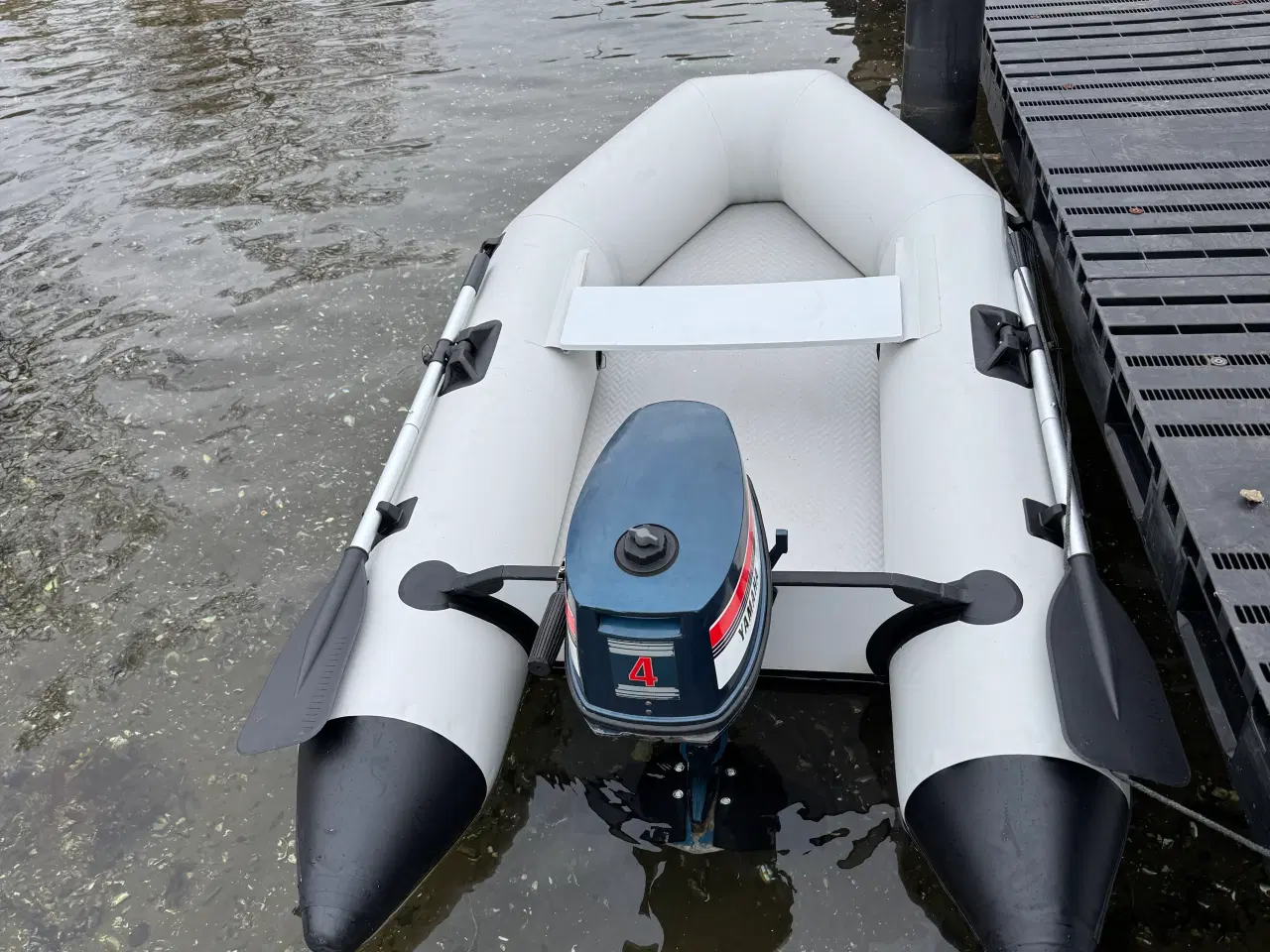 Billede 4 - Gummibåd med 4hk yamaha 2 takts kort ben