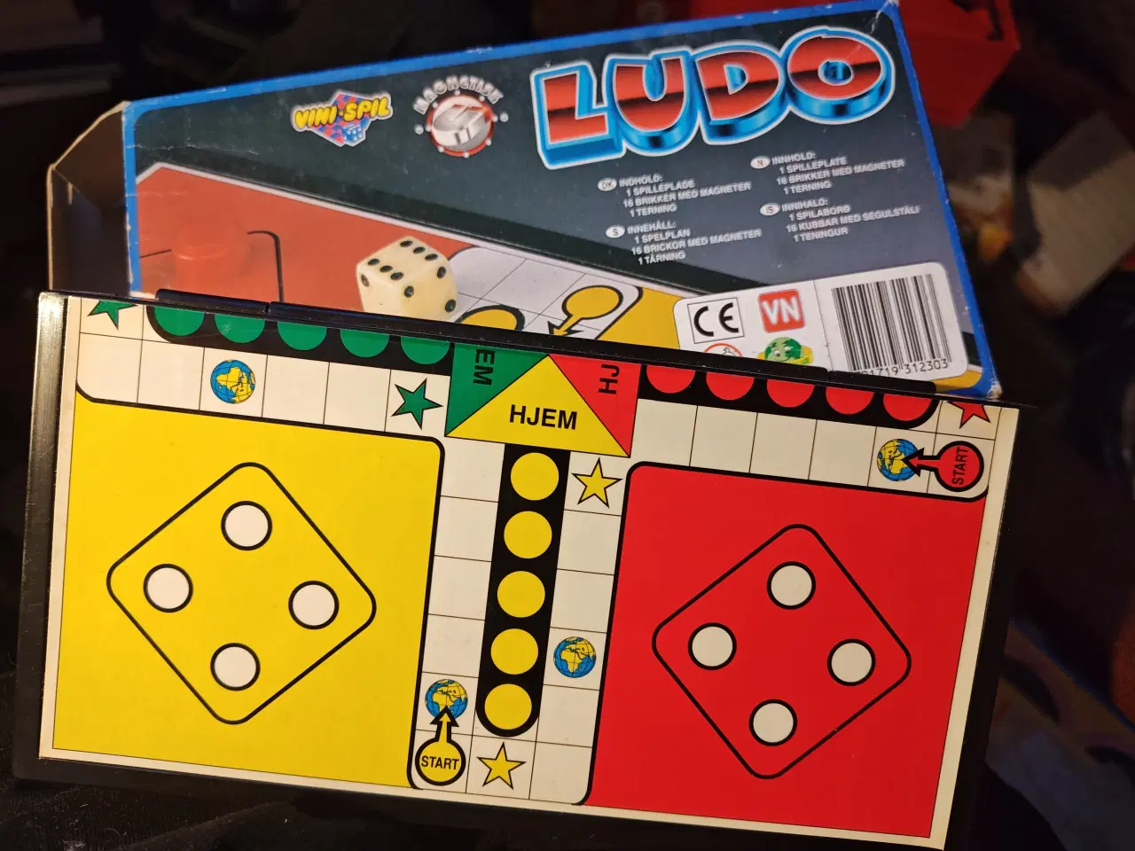 Billede 1 - Ludo med magneter i fin lille rejsestørrelse