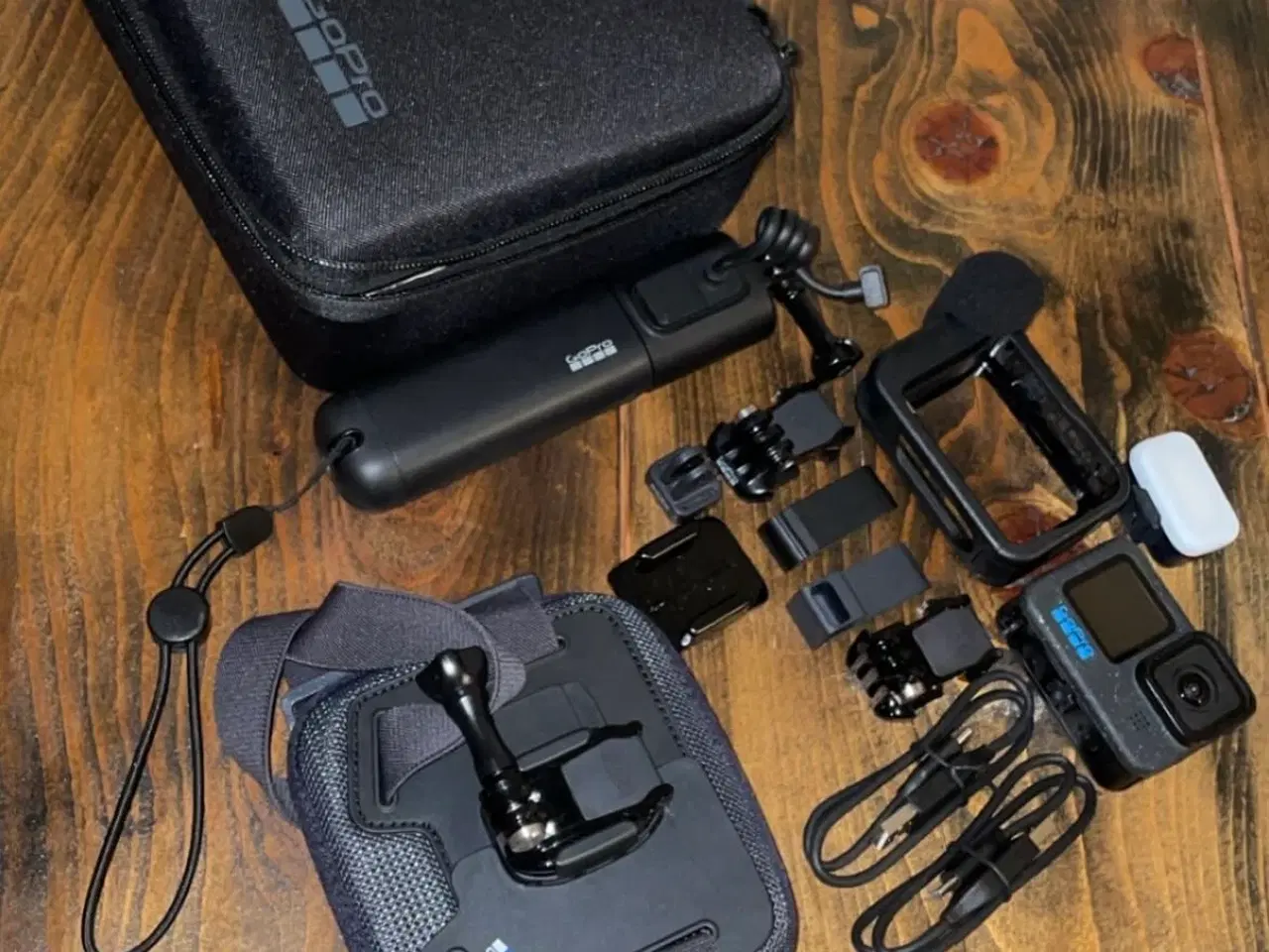 Billede 1 - Go pro 12. Med tilbehør