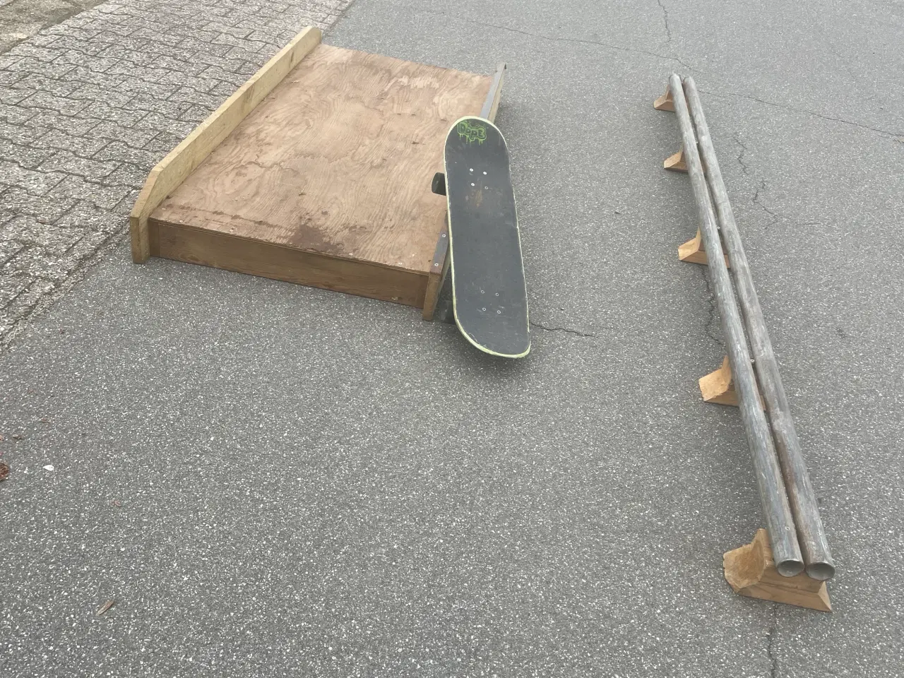 Billede 9 - Skate Box m/rail samt ekstra Dobbelt Rail