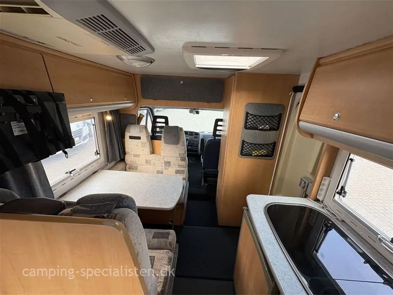 Billede 11 - 2002 - Chausson Welcome 70 Chausson Welcome 70 2002 - Se den nu hos Camping-Specialisten.dk