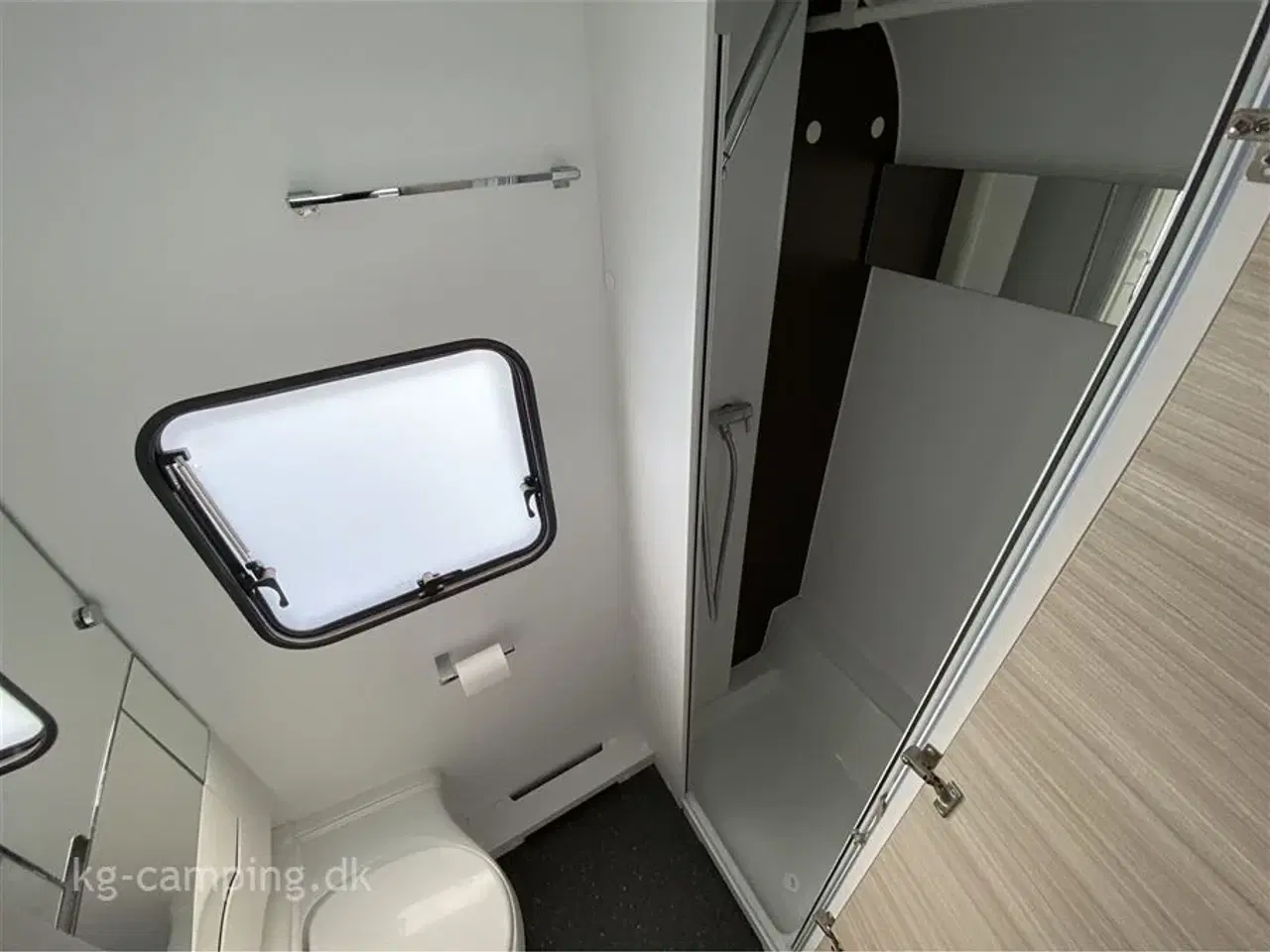 Billede 8 - 2020 - Adria Altea 552 PK   3 KØJER OG DOBBELTSENG