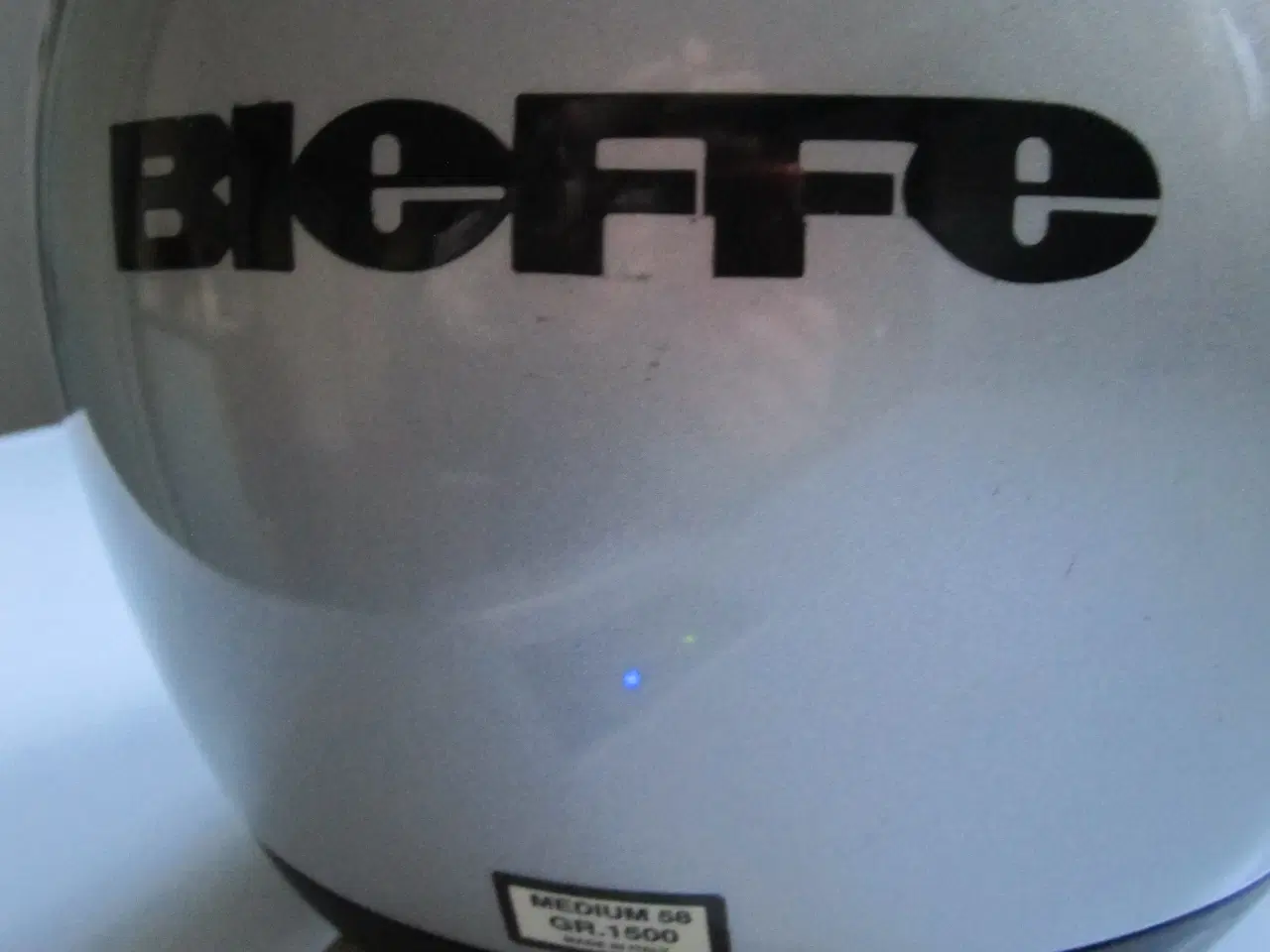 Billede 2 - Motorcykel hjælm str. medium 58