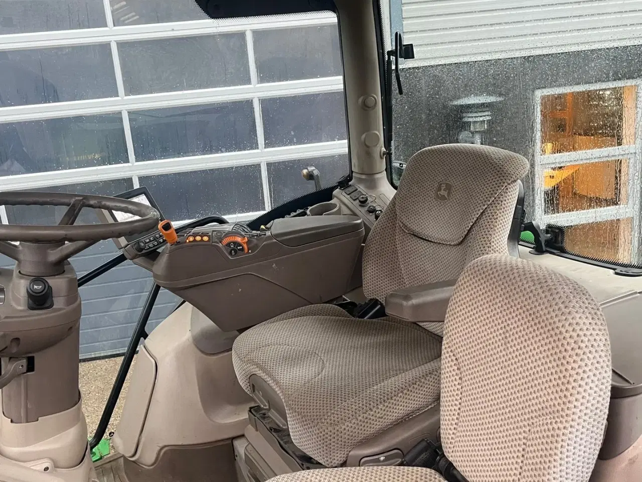 Billede 7 - John Deere 6215R Med frontlift 50KMT