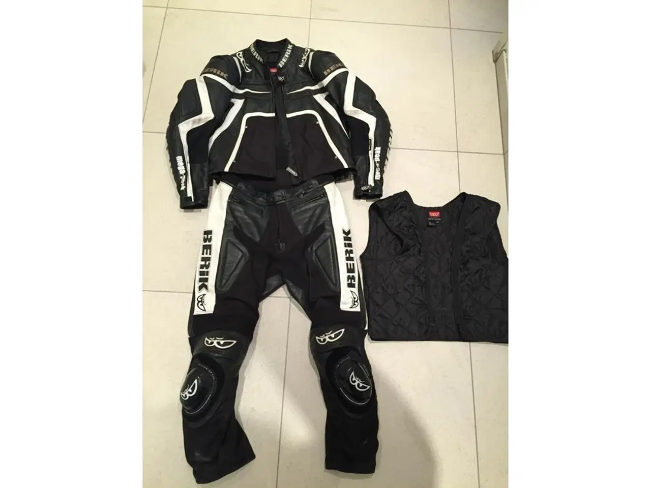 Billede 1 - Læderdragt KØBES