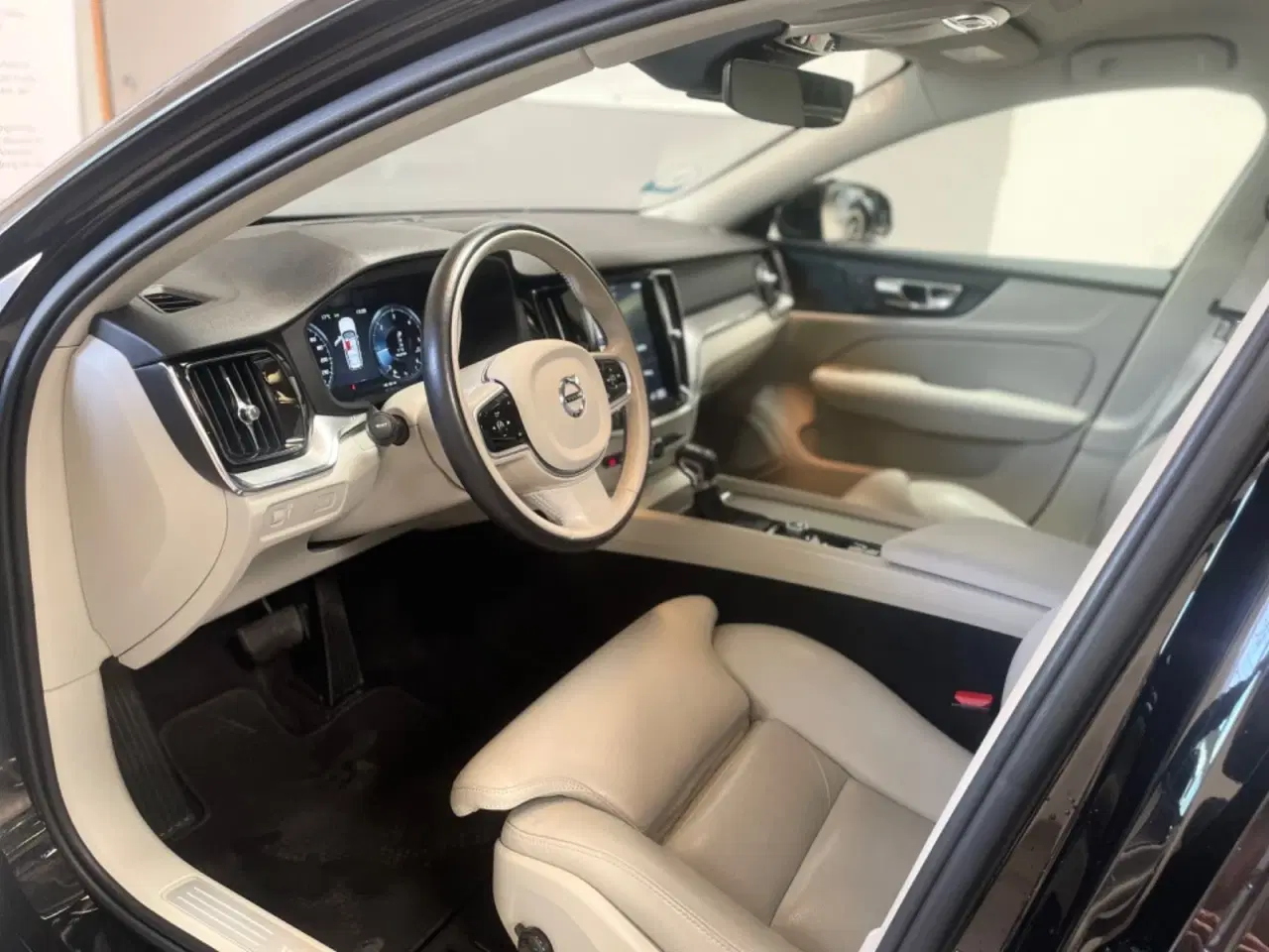 Billede 10 - Volvo V60 2,0 D4 200 Inscription aut.
