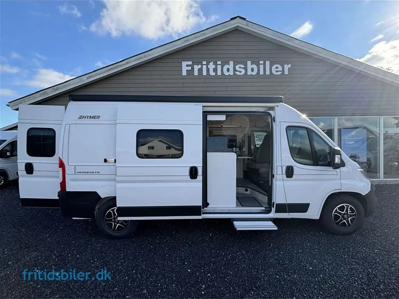 Billede 4 - 2024 - Hymer Yosemite   Hymer Yosemite med alt udstyr under 6 m med langsgående senge