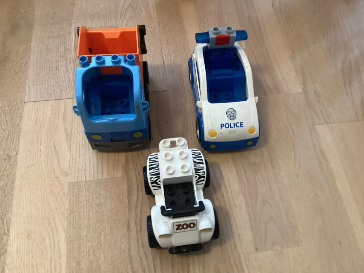 Billede 4 - 1 pose blandet LEGO DUPLO. Sælges samlet